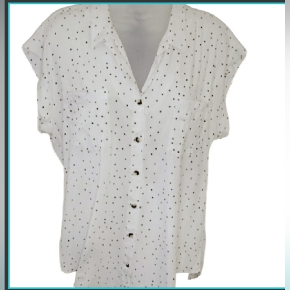 Jachs White Button Down Shirt with Black Polka Dots